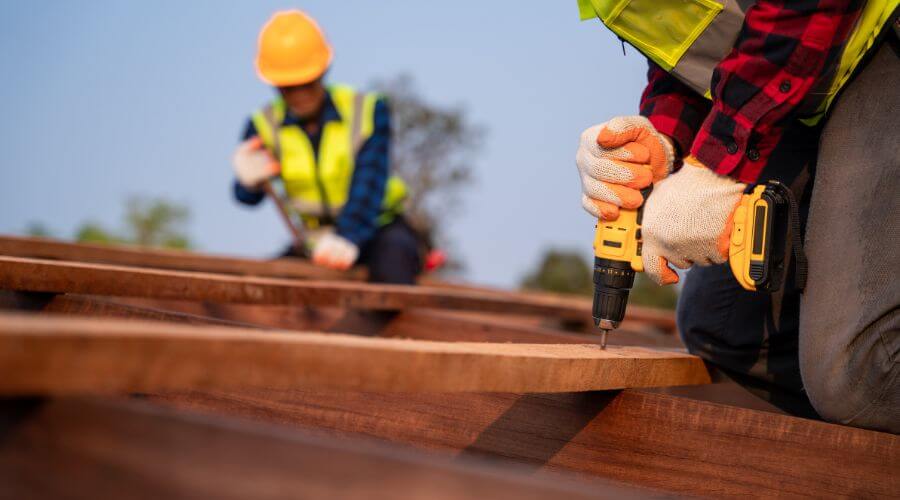 Expert new roof installation services in Idleyld Park, OR